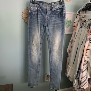 Light-was Miss Me Jeans